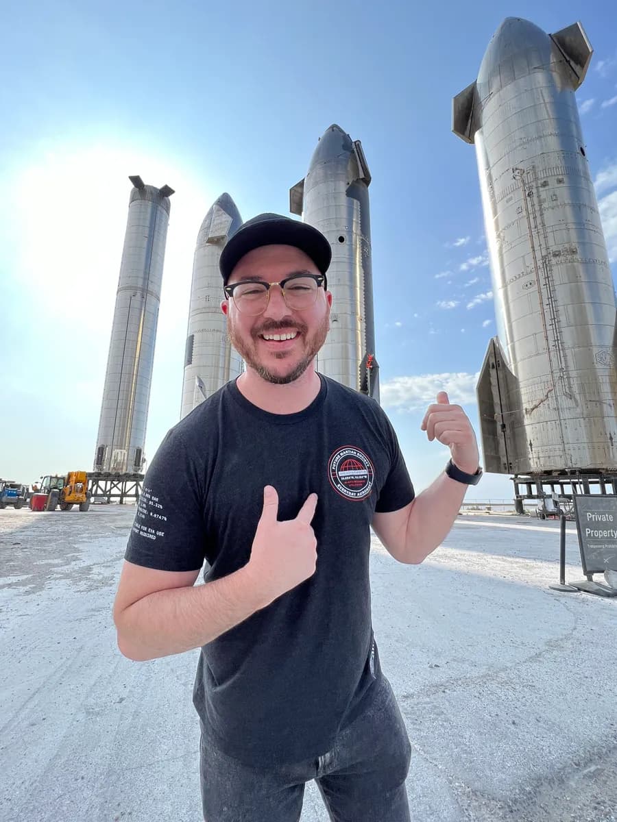 Everyday Astronaut